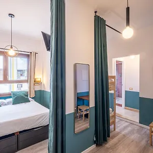 Mytinyhome Festina Lente , Rome Italie